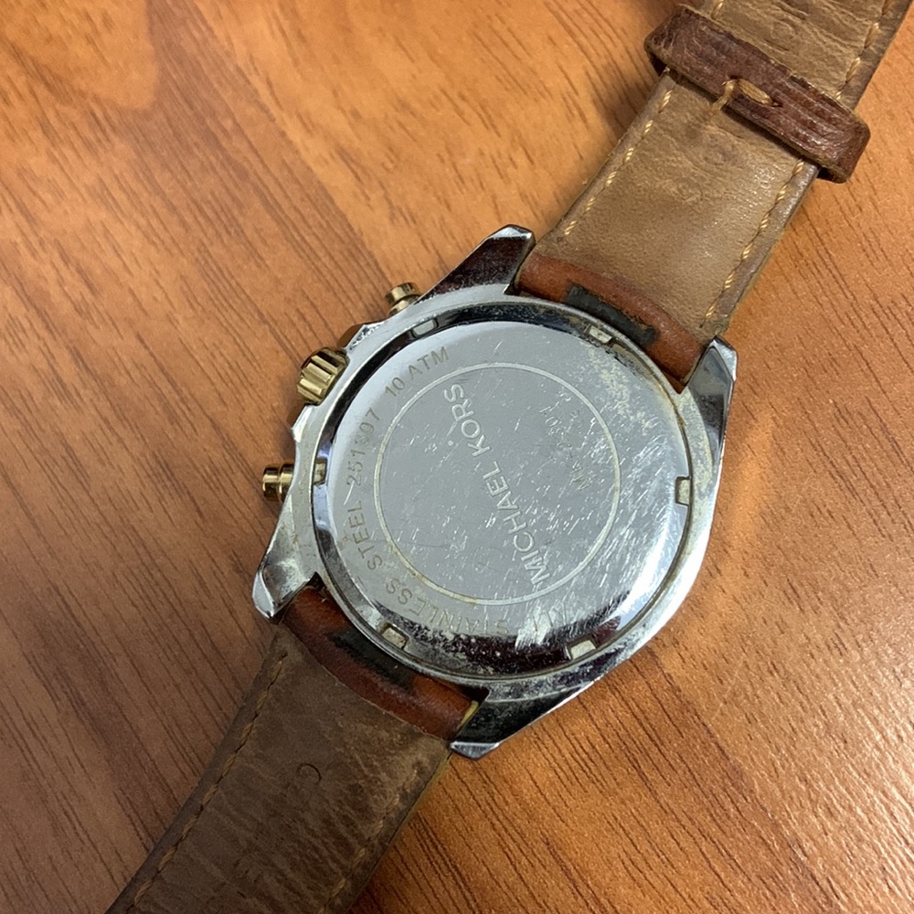 Michael Kors Bradshaw Chronograph Silver Dial Tan Leather Ladies Watch - Picture 6 of 11